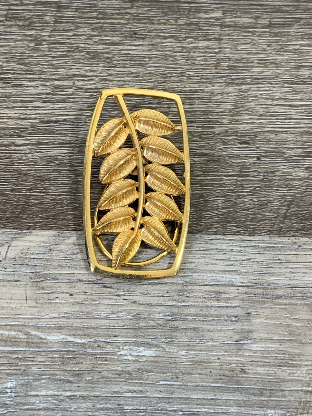 Gold Leaf Scarf Clip